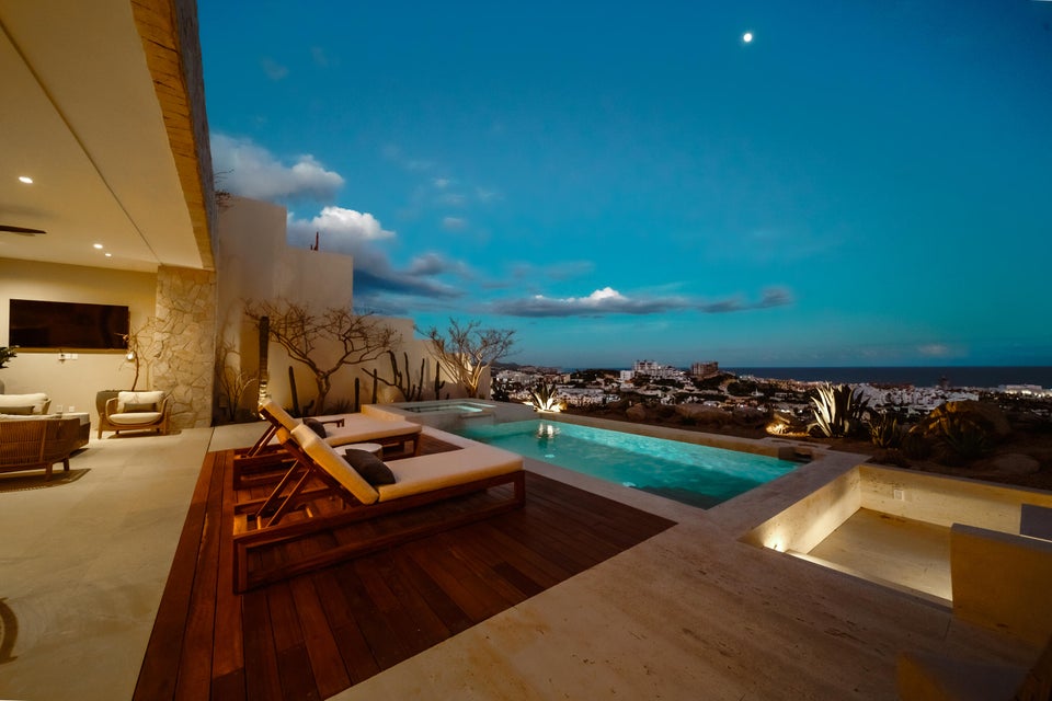 Properties in Club Campestre San Jose