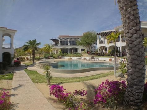 Seller Financing 2 Bedroom Condo Garage Included