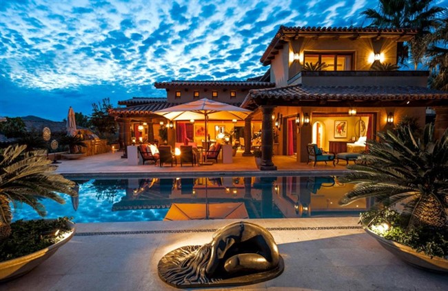4 Bedroom Luxury Home For Sale in Cabo Mexico