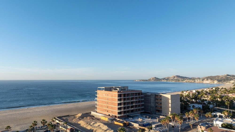 Navigating a Buyer's Market in Los Cabos