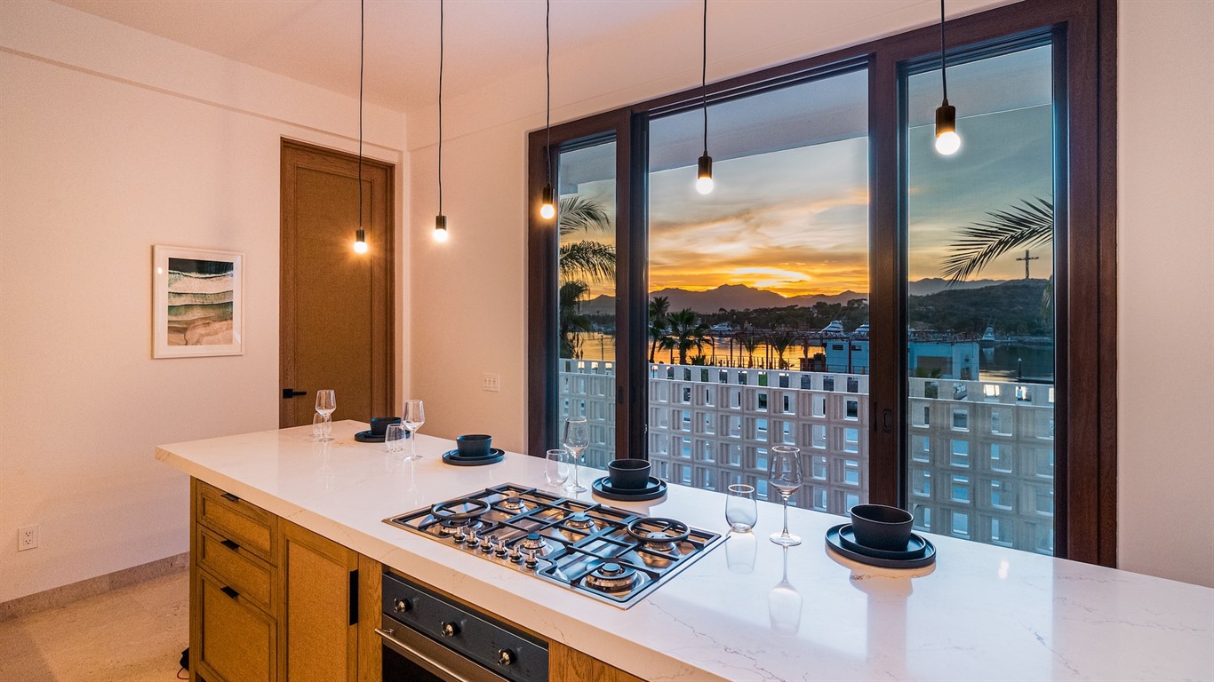 Open House: Blanc de Mar Puerto Los Cabos Marina