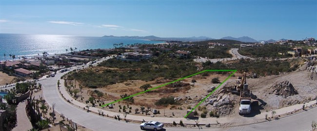 Wide Lot, Third Row From the Beach in Fundadores Puerto Los Cabos