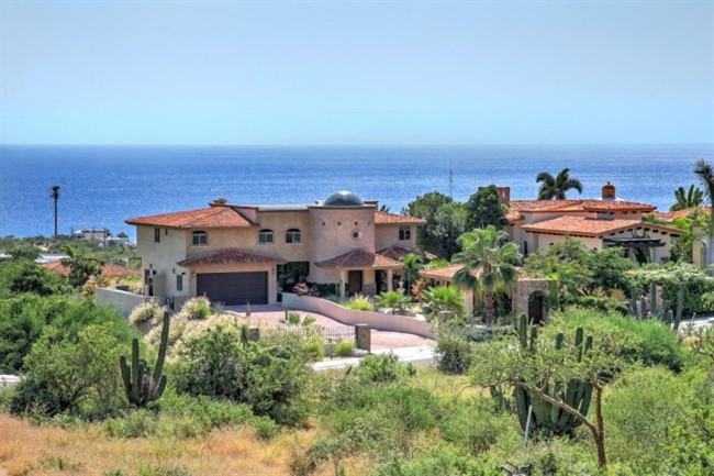 Home For Sale in Cresta del Mar Cabo San Lucas
