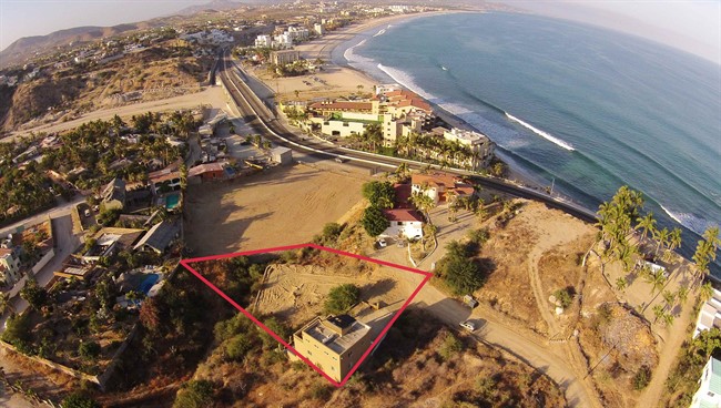 Duplex with buildable land on Costa Azul, San Jose del Cabo