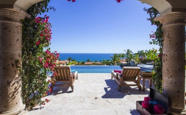 5 Bedroom Home in Palmilla Beach
