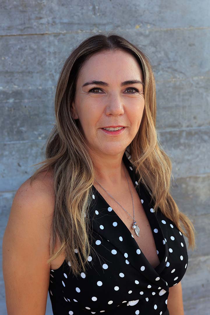 Martha Muñoz - Real Estate Professional